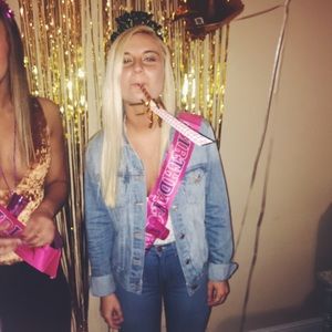 Meet your Posher, Lindsey